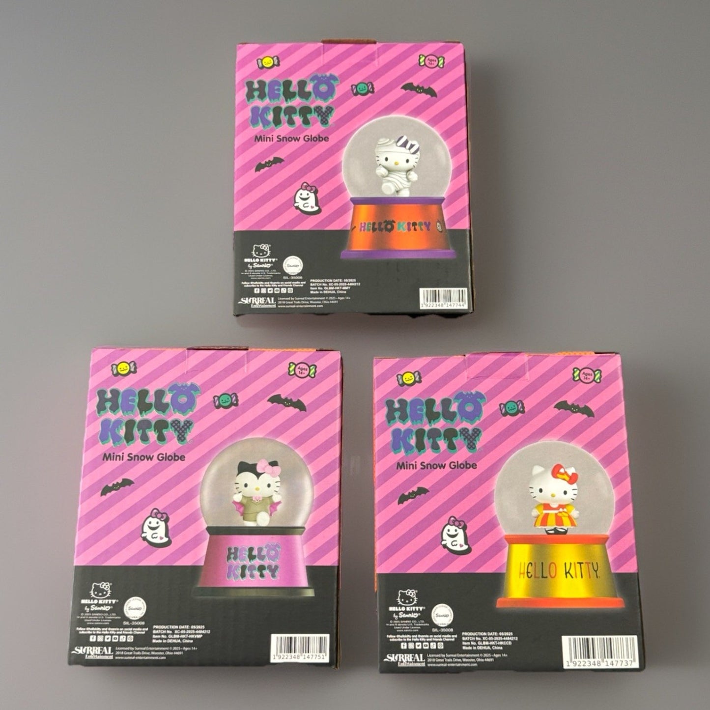🔥Sanrio Hello Kitty Mini Halloween Snow Globe COMPLETE SET of 3 BNWT🔥