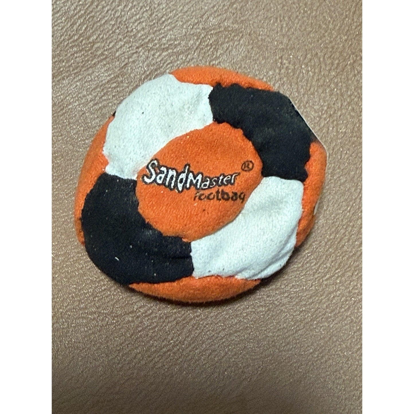 🔥World Footbag SandMaster Hacky Sack Black/Orange/White BNWT🔥