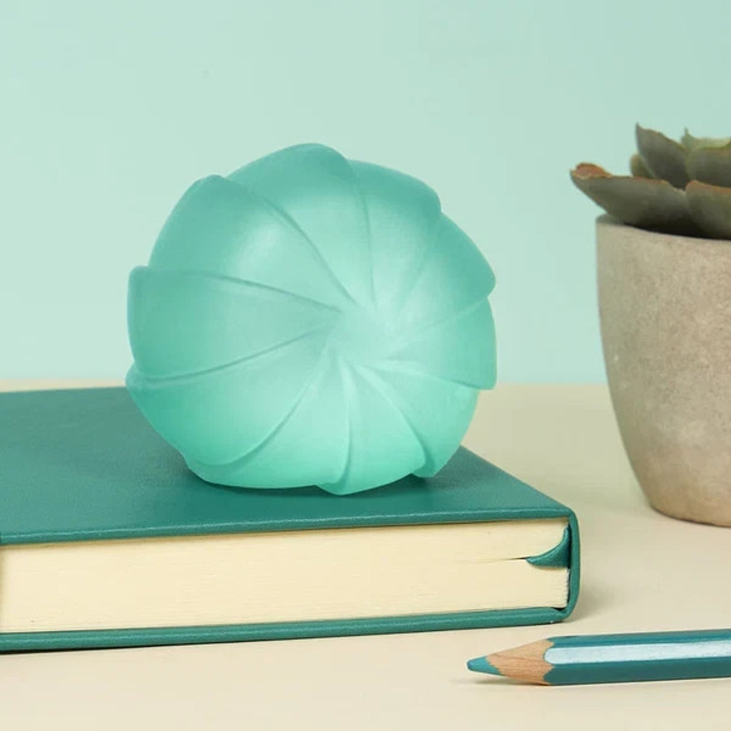 🔥SPEKS Gump Surface Sea Glass Edge Soft Memory Gel Squishy BNWT🔥