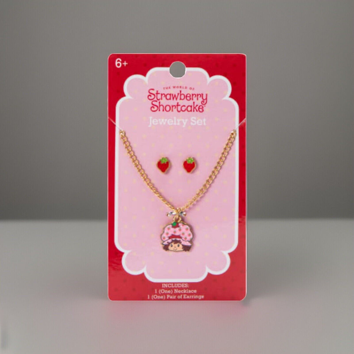 🔥The World Of Strawberry Shortcake Jewelry Set One Necklace & Earrings BNWT🔥
