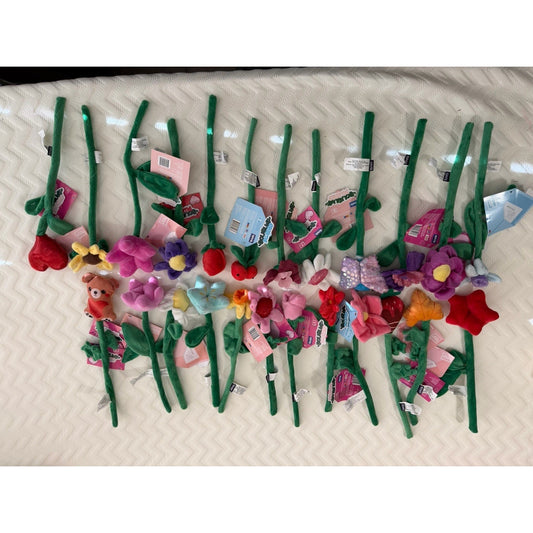🔥Valentines Poseable Ploof Plushie Boquet (24 Flowers) BNWT🔥