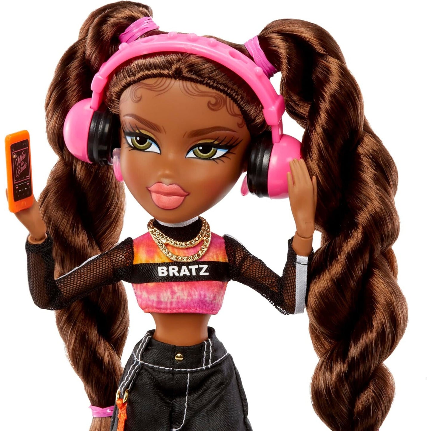 🔥Bratz Alwayz Sasha Fashion Doll with 10 Accessories and Poster BNWT🔥
