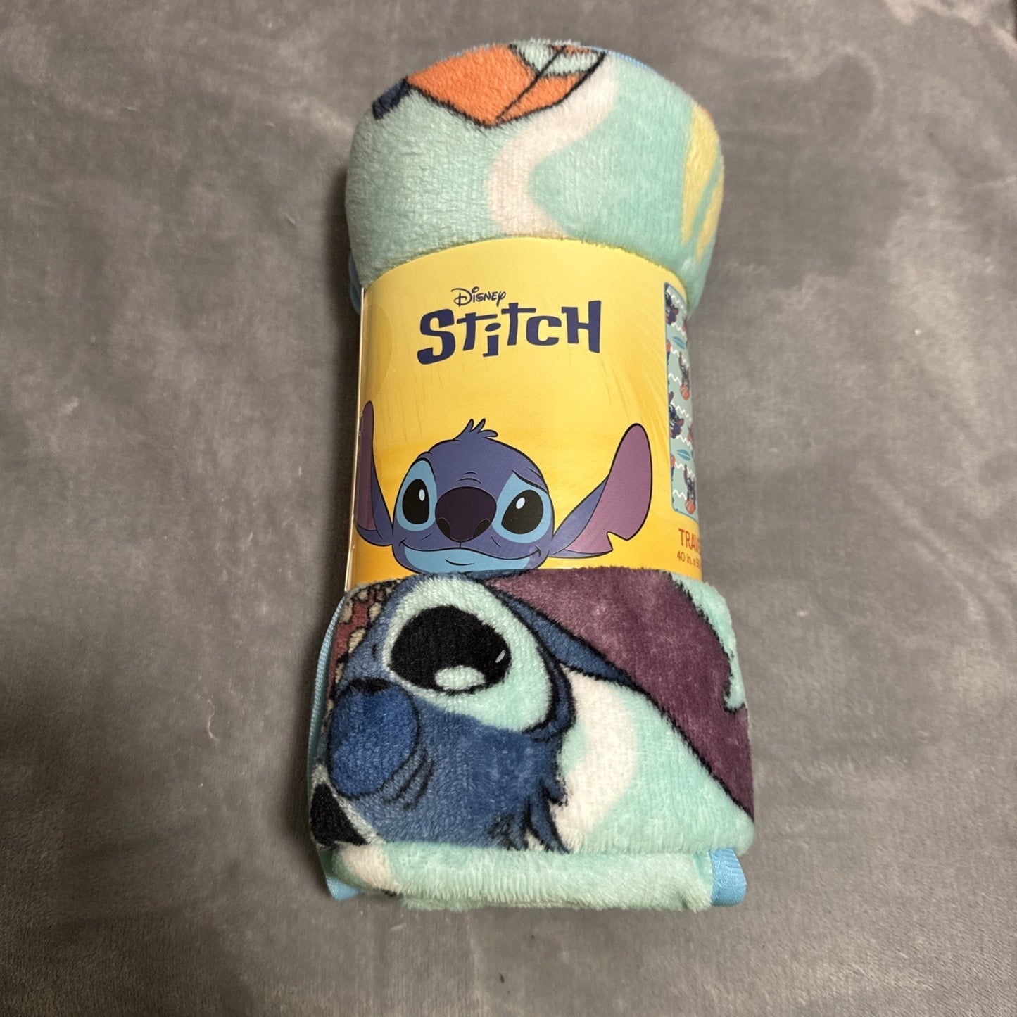 🔥Disney Stitch Surfboard 40 x 50 Inch Silk Touch Throw Blanket BNWT🔥