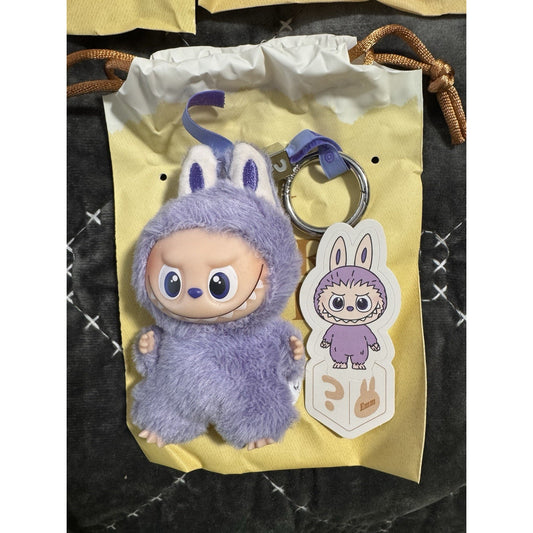 🔥POP MART Labubu V4 The Monsters Pin For Love Alphabet Plush ? Emm BNWT🔥