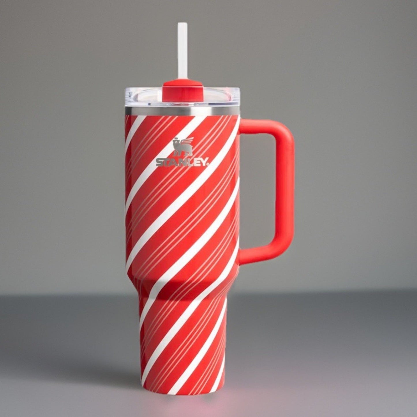 🔥Stanley 40 oz Stainless Steel H2.0 FlowState Quencher Tumbler Candy Cane Twist