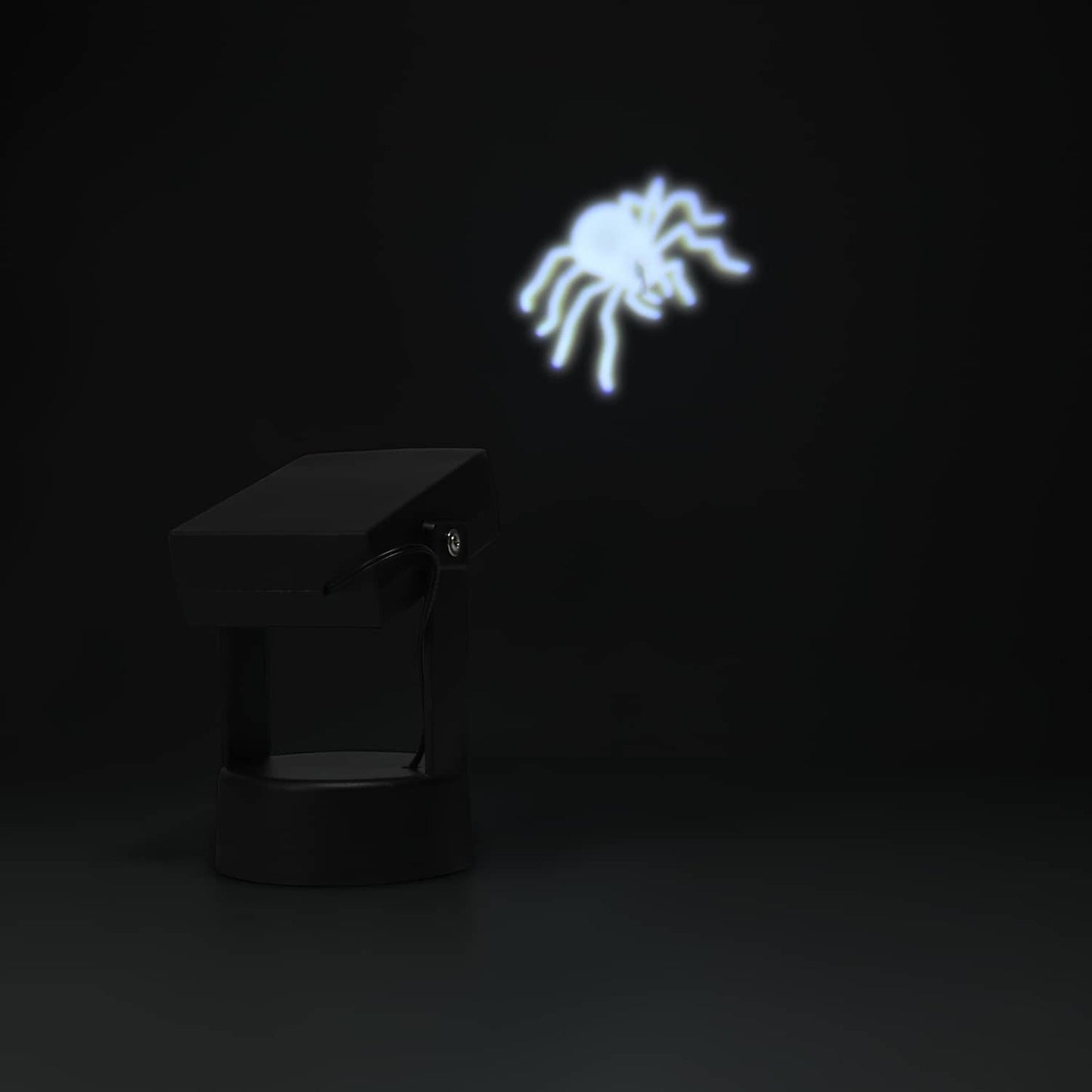🔥Moving SPIDER Halloween Projector BNWT🔥