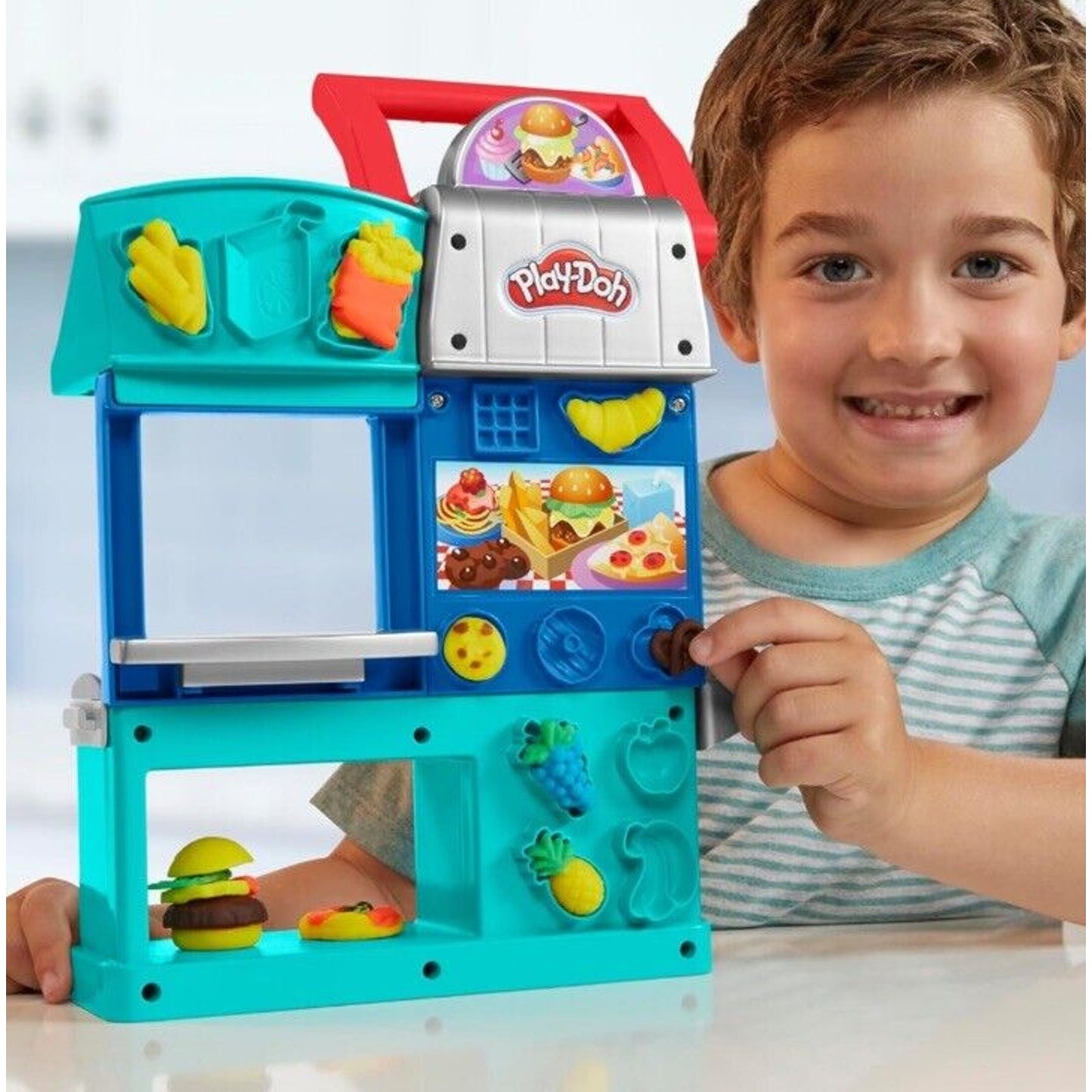 🔥Play-Doh Kitchen Creations Busy Chef's Restaurant Playset 2-Sided Play BNWT🔥