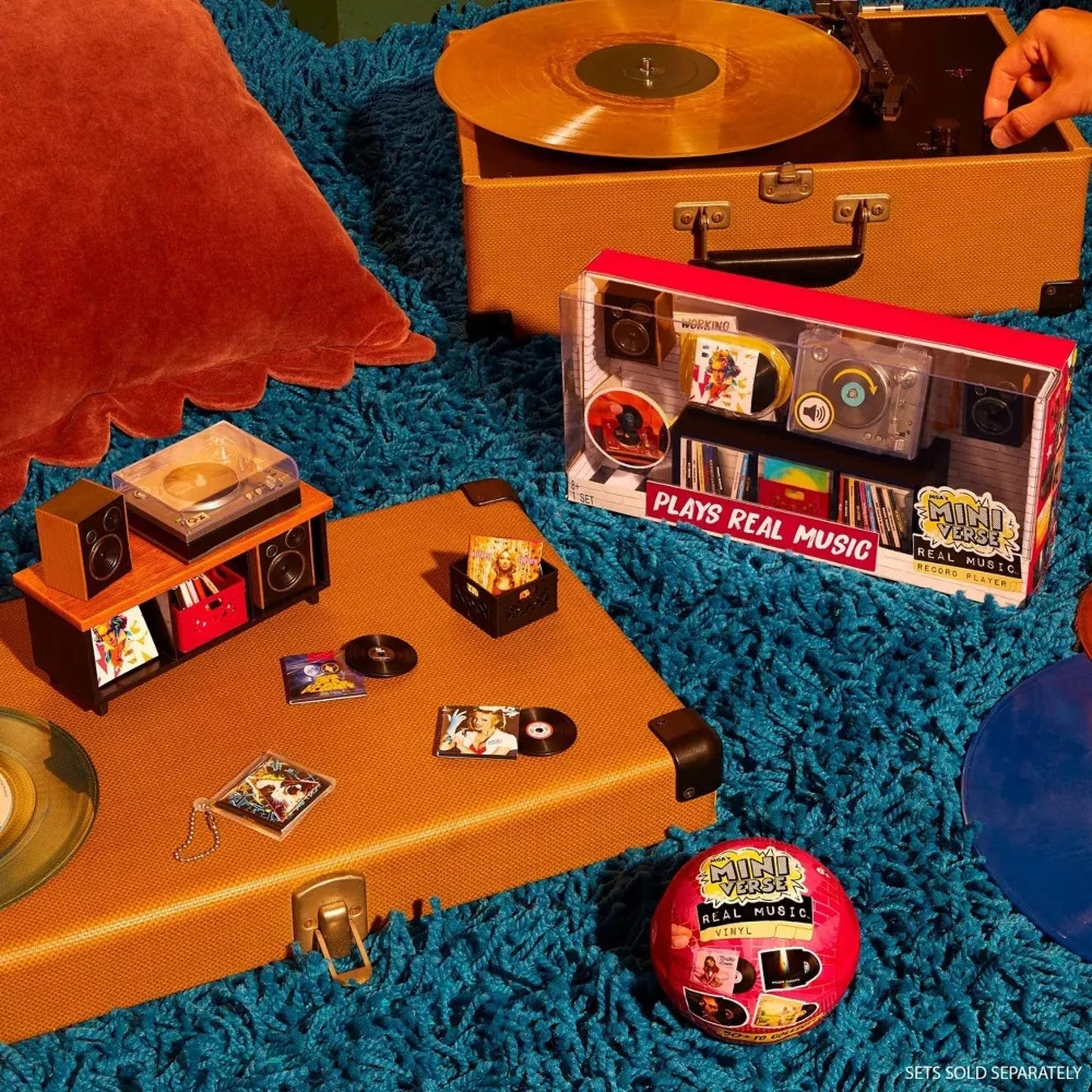 🔥MGA's Miniverse Real Music Vinyl Mystery Blind Pack Mini Playable Records NWT