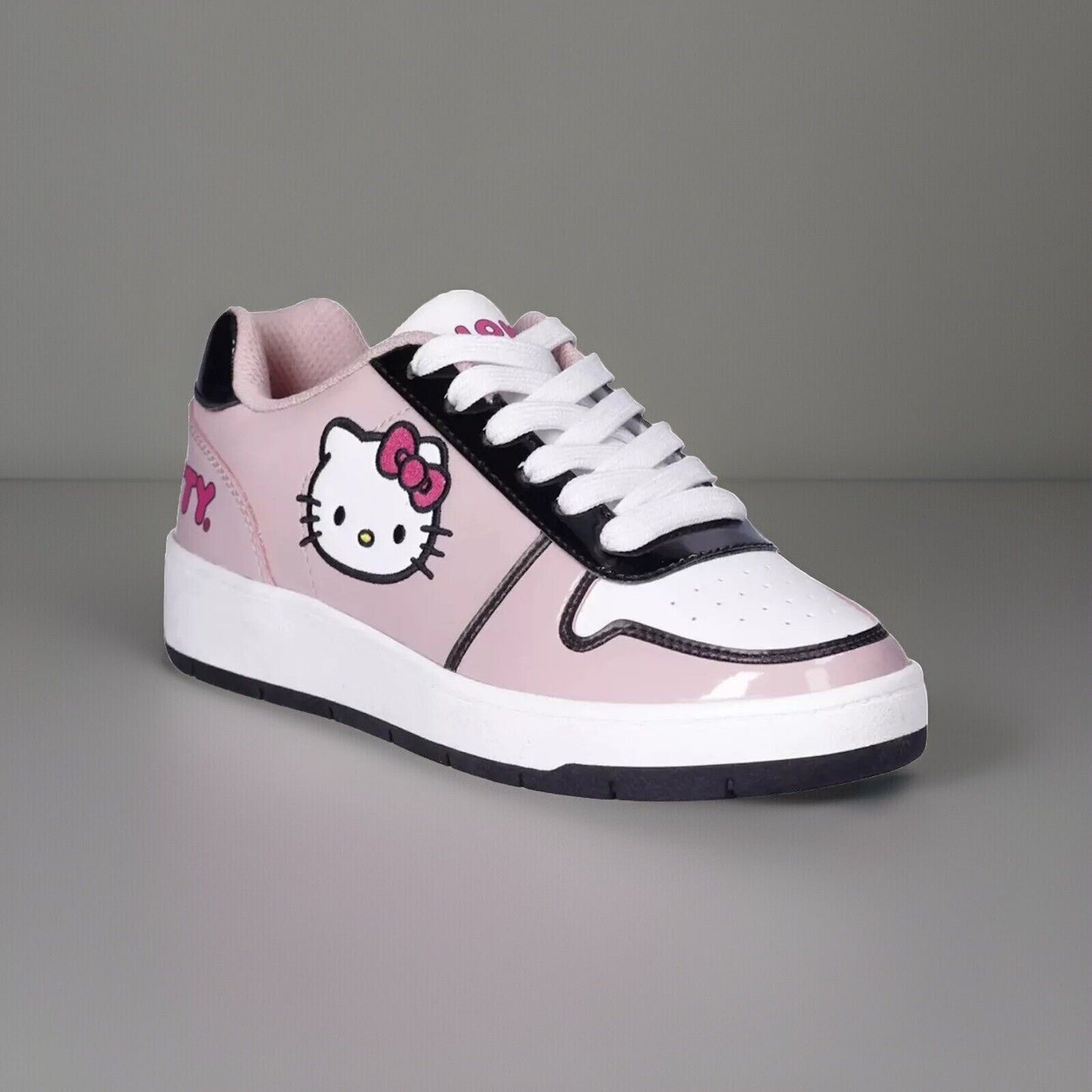 🔥Hello Kitty by Sanrio Women's Pink Casual Court Sneakers Pink Size 8 BNWT💥