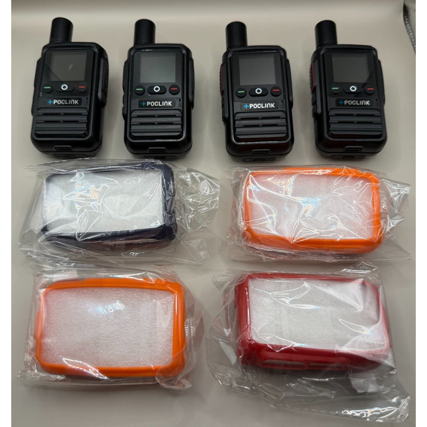 🔥POCLINK POC-1 Radio (4 Pack) Global POC LTE/FRS Radios + Extras 🔥