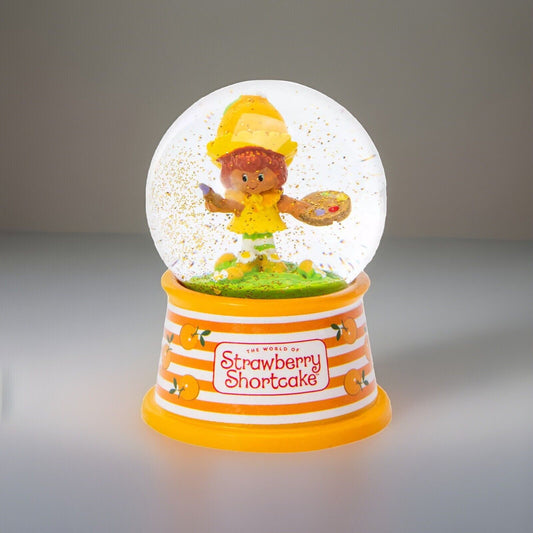 🔥The Wonderful World Of Strawberry Shortcake Orange Blossom Snow Globe 💥