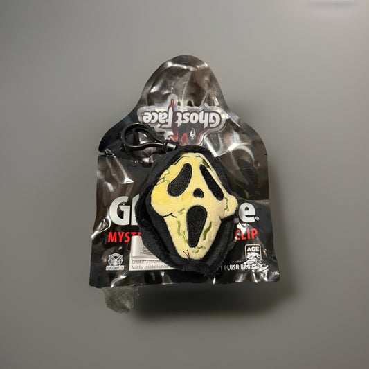 🔥Culturefly Ghost face Mystery Plush Bag Clip BNWT🔥