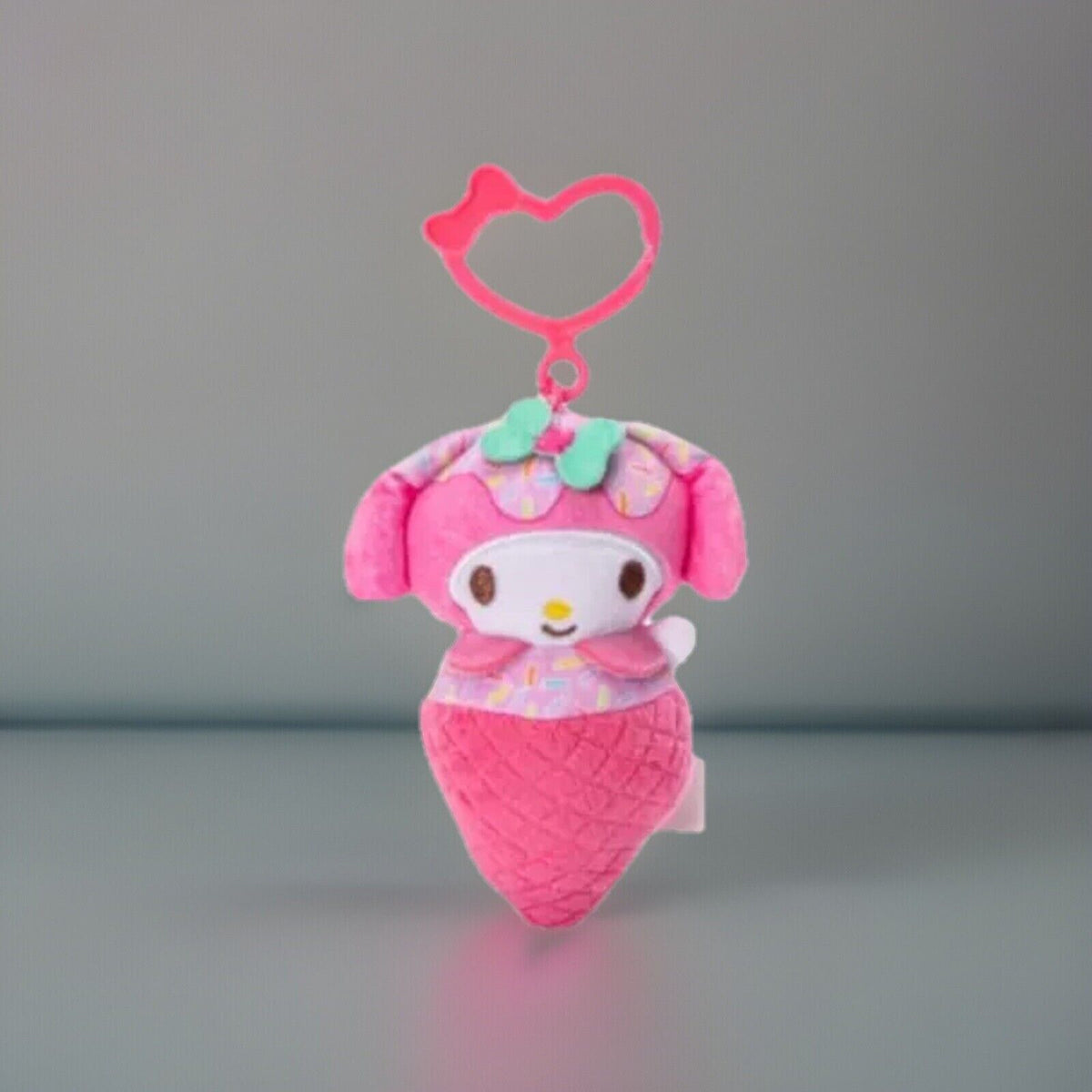 🔥Hello Kitty Ice Cream Cone Plush Bag Clip Keychain 2024 BNWT🔥