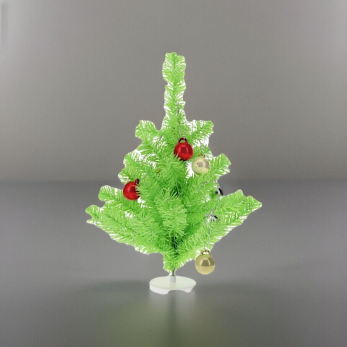 🔥Mini Desktop Christmas Tree With Ornaments 10"x12" Green BNWT🔥