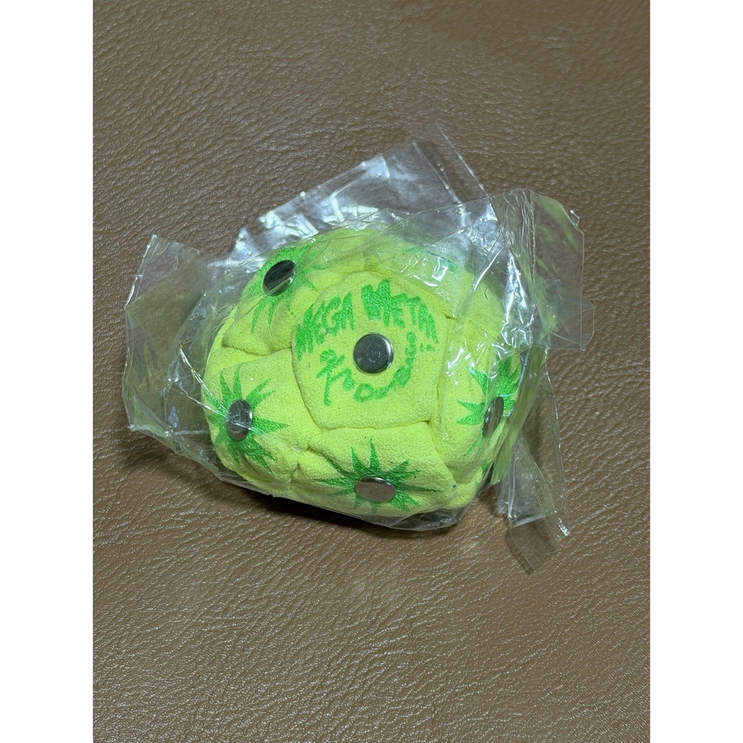 🔥World Footbag DirtBag Mega Metal Hacky Sack Lime/Green BNWT🔥