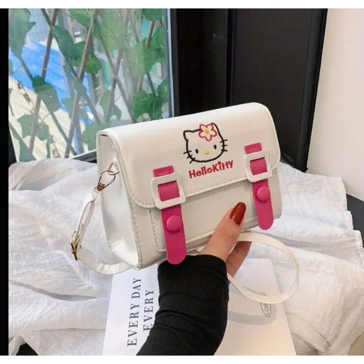 🔥Hello Kitty Crossbody Bag BNWT🔥