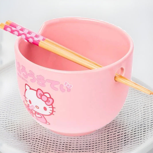 🔥Silver Buffalo Hello Kitty Strawberry Milk Ceramic Ramen Bowl with Chopsticks