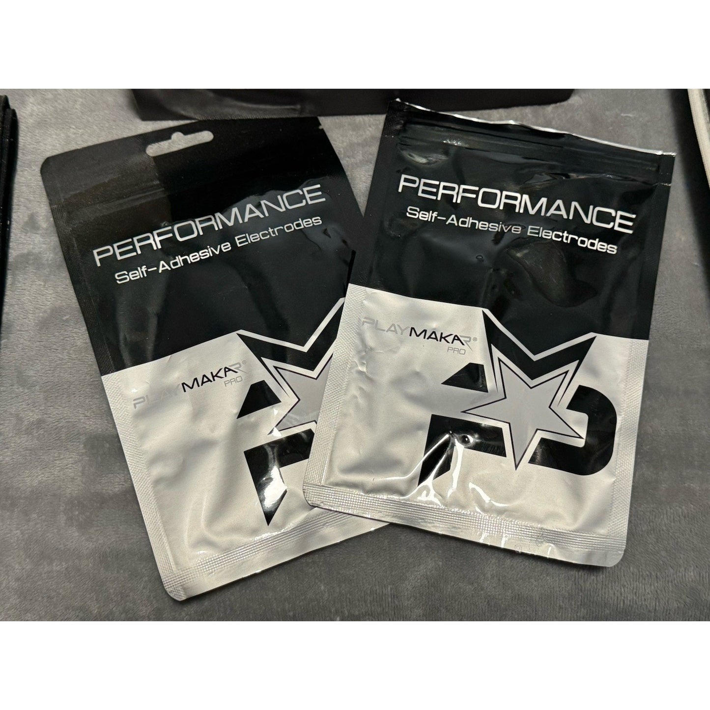 🔥PlayMakar PRO Electrical Muscle Stimulator with 14 Programs + Case + Xtras🔥