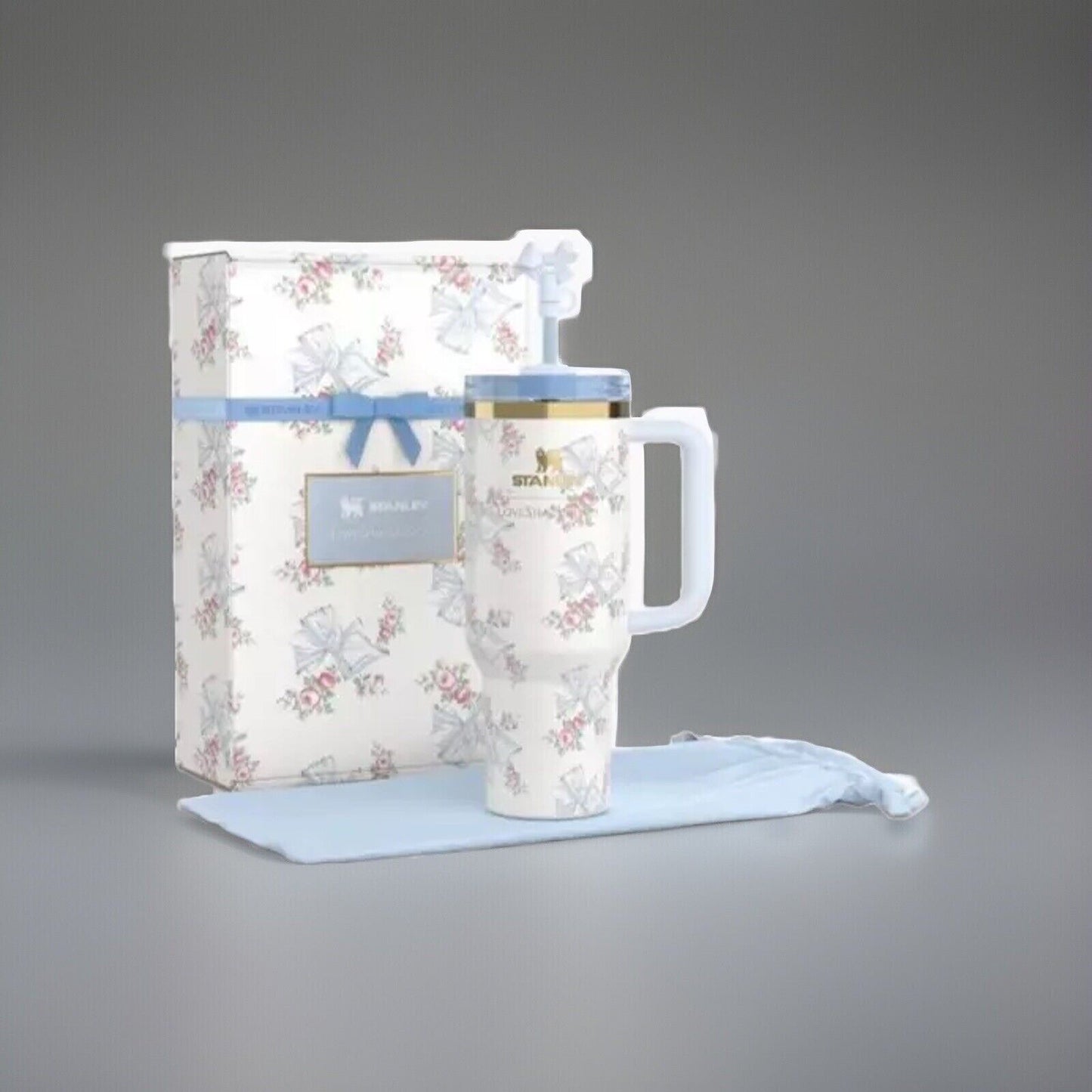 🔥The Stanley X LoveShackFancy Holiday Quencher 40 OZ - Rosa Beaux Blue BNWT🔥