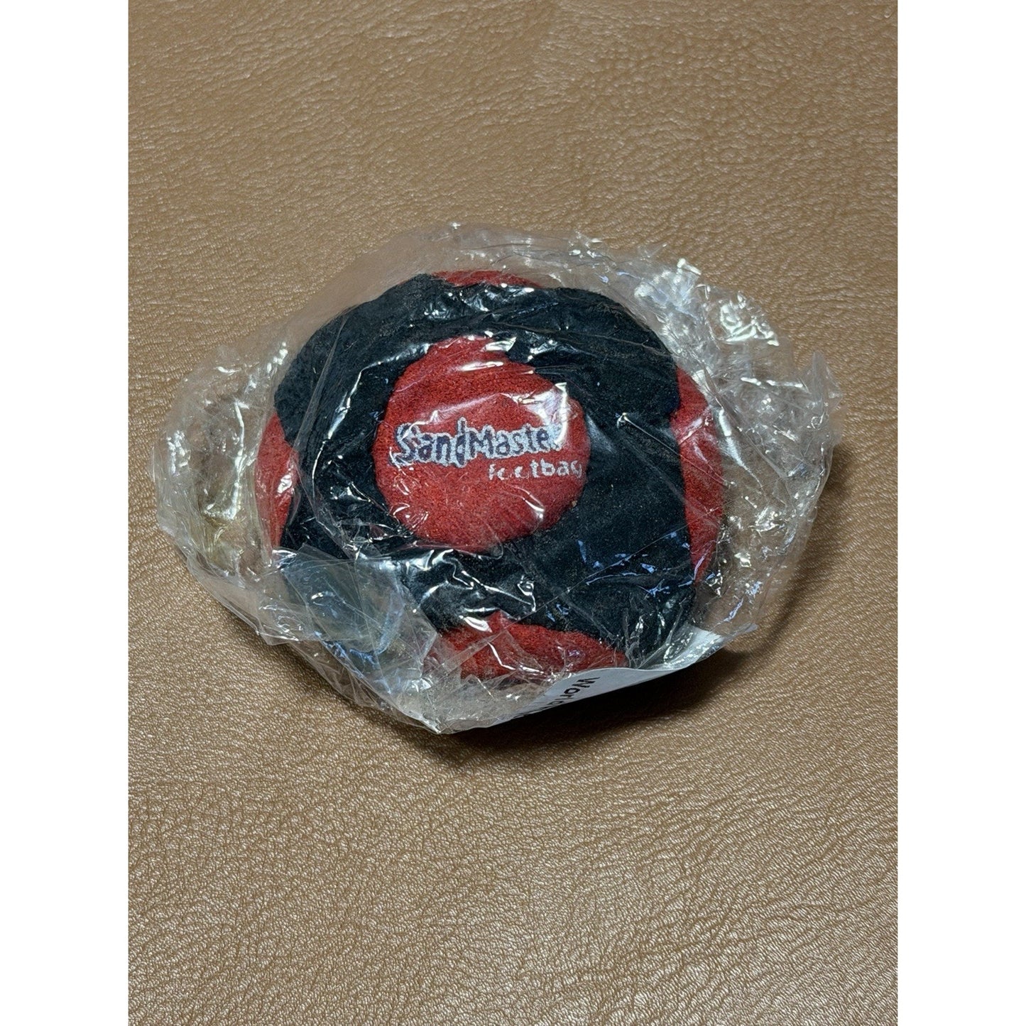 🔥World Footbag SandMaster Hacky Sack Black/Red BNWT🔥