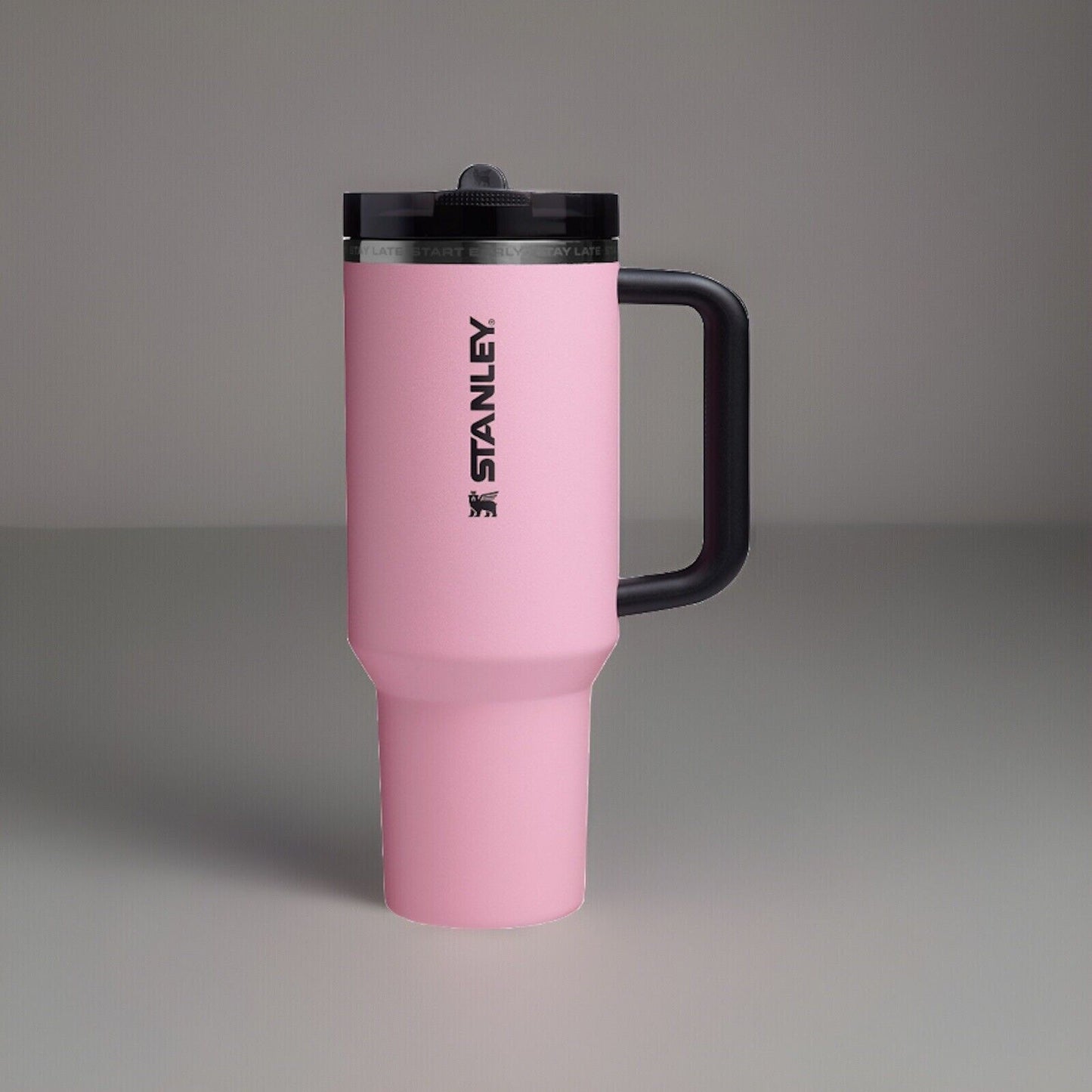 🔥Stanley Quencher flip straw 40oz Tumbler Messi Pink black GOAT BNWT💥